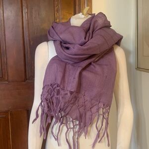BNWOT IRISH CASHS OF IRELAND LAVENDAR 100% WOOL WOVEN SHAWL WRAP SCARF PASHMINA